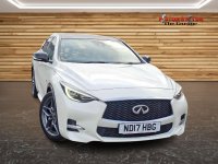 INFINITI Q30