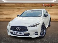 INFINITI Q30