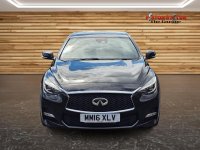 INFINITI Q30